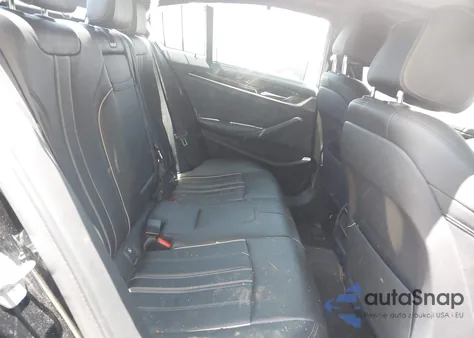 2018 BMW 540 z USA, uszkodzony, nr VIN WBAJE5C5XJG918161